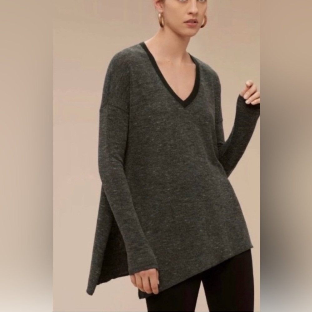 Aritzia Wilfred Sherbrooke Dark Gray Knit Oversized Sweater Size Large